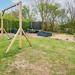 8 Person In Sydals-by Traum * Sonderby (Sonderjylland)